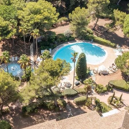 La Badine 5P Plage Piscine Clim Jacuzzi Parc Luxuriant Hyères Kültér fotó